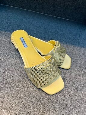 Prada sz 40 new flats